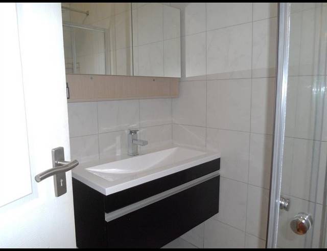 1 BEDROOM PROPERTY TO RENT IN SANDOWN